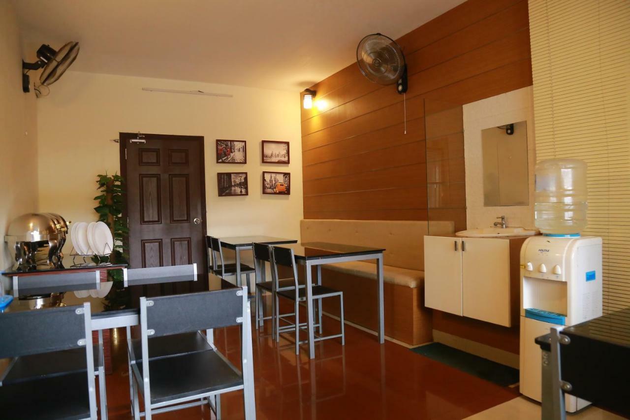 Kodavath Regency Alwaye Exterior foto